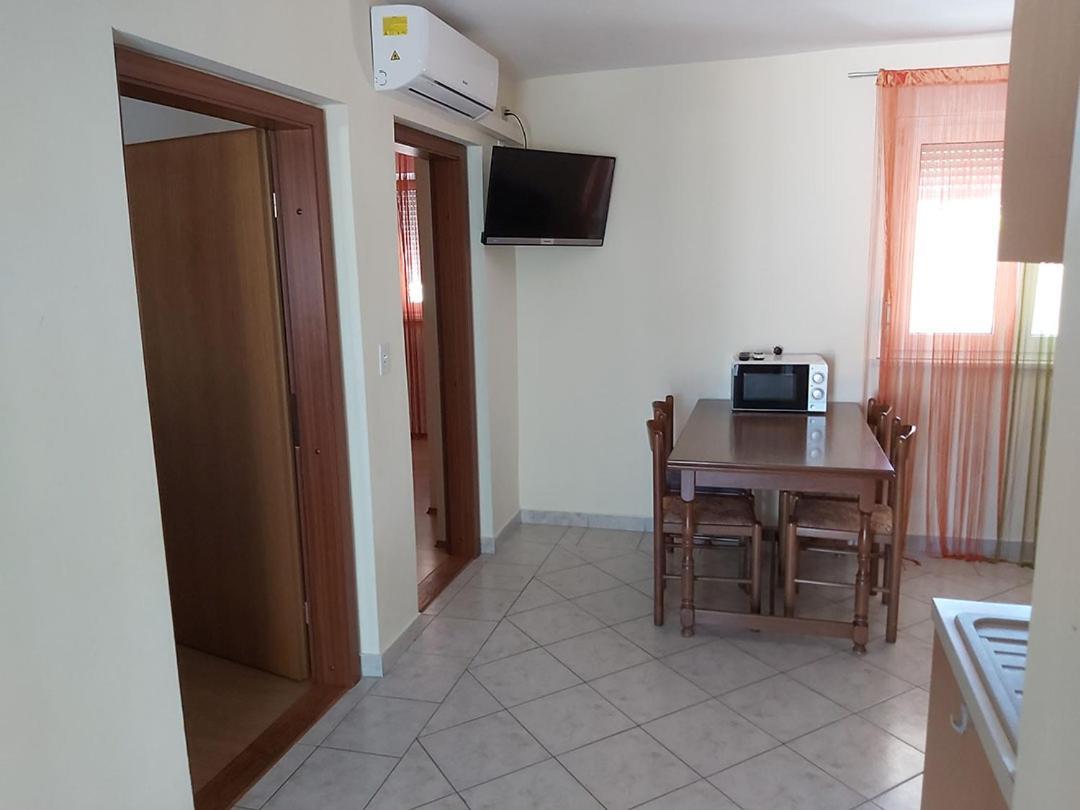 Apartments Elvir 닌 외부 사진
